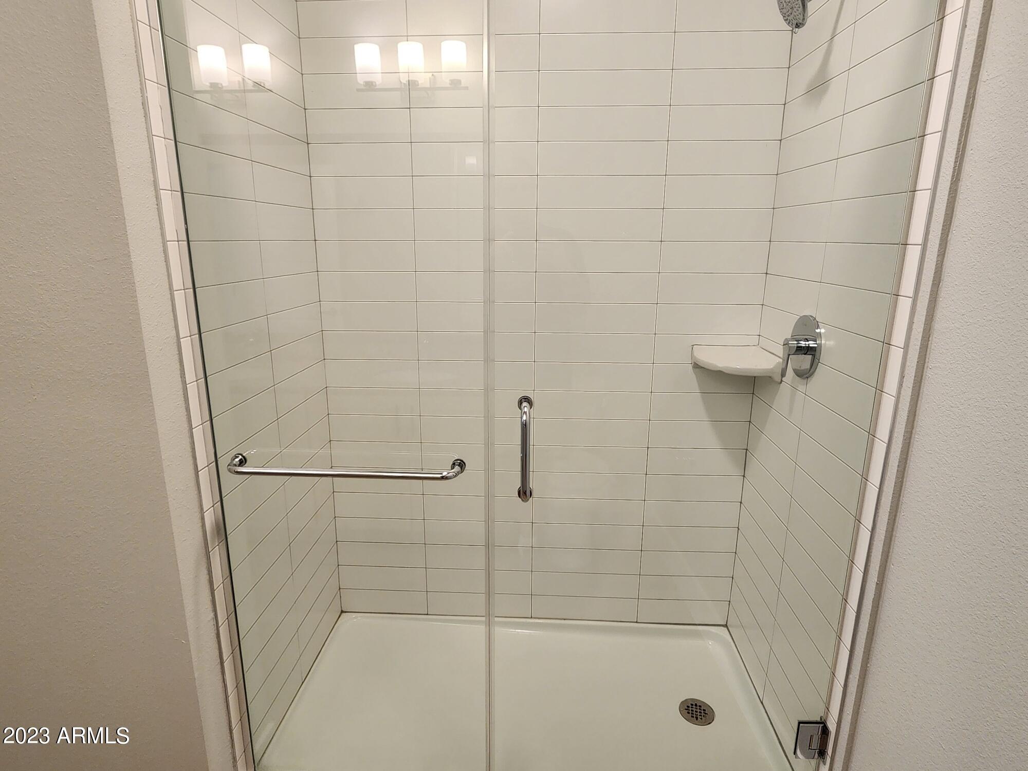 15510 North La Cometa Avenue, Unit B4 Surprise, AZ 85374 - Photo 10 of 29 Master Walk-In Shower
