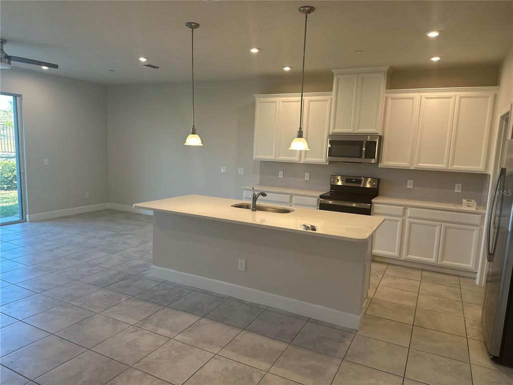 1915 Holden Ridge Ln. Clermont, FL 34715 - Photo 4 of 11