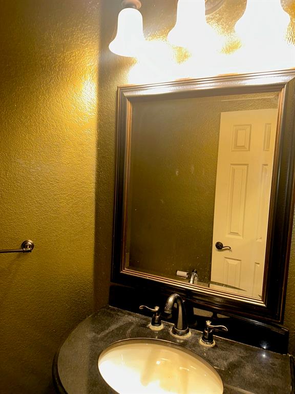 8604 Heather Ridge Drive Plano, TX 75024 - Photo 8 of 17