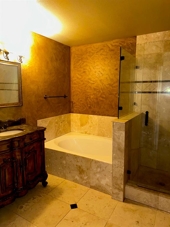 8604 Heather Ridge Drive Plano, TX 75024 - Photo 10 of 17