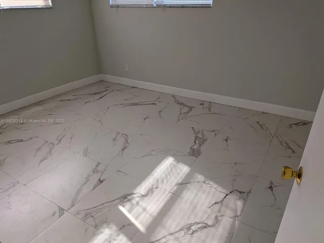 $1,900 | 6201 Southwest 37th Street, Unit 203, Davie, FL 33314