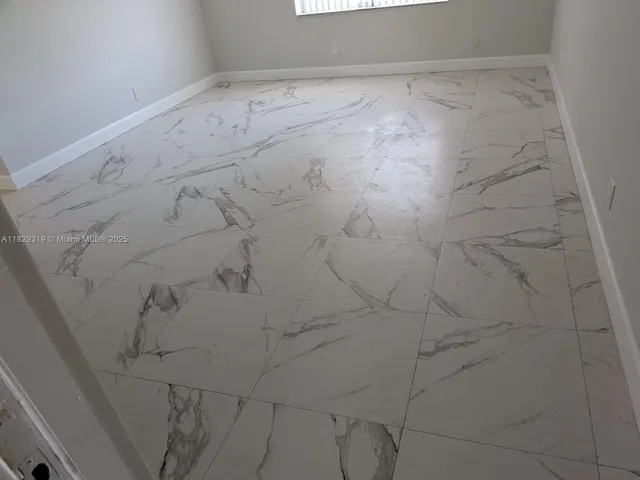 $1,900 | 6201 Southwest 37th Street, Unit 203, Davie, FL 33314