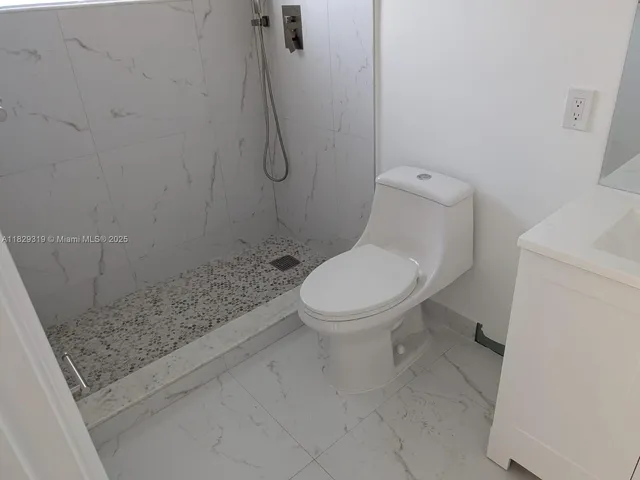 $1,900 | 6201 Southwest 37th Street, Unit 203, Davie, FL 33314