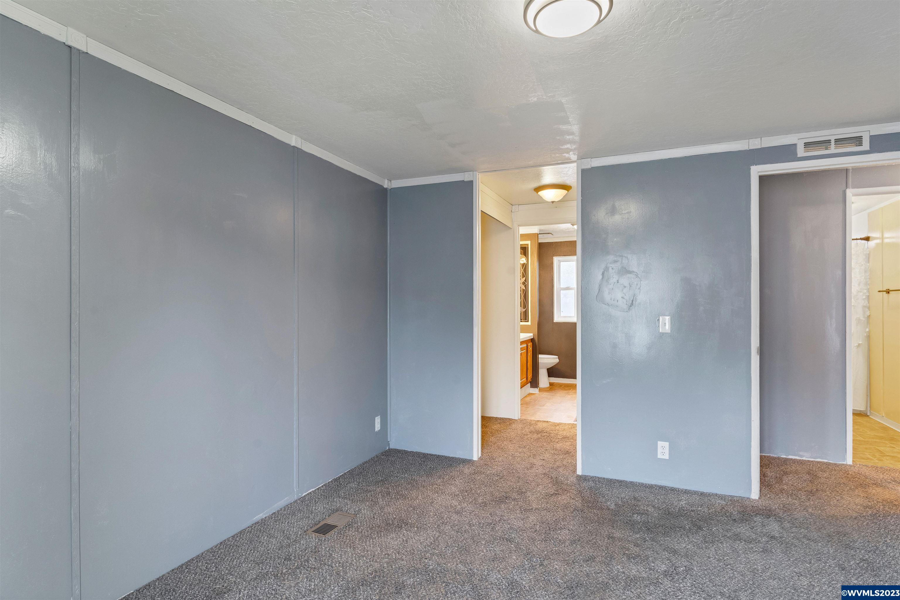 2151 Three Lakes Road Southeast, Unit 14 Albany, OR 97322 - Photo 20 of 27 Gallery Image 20