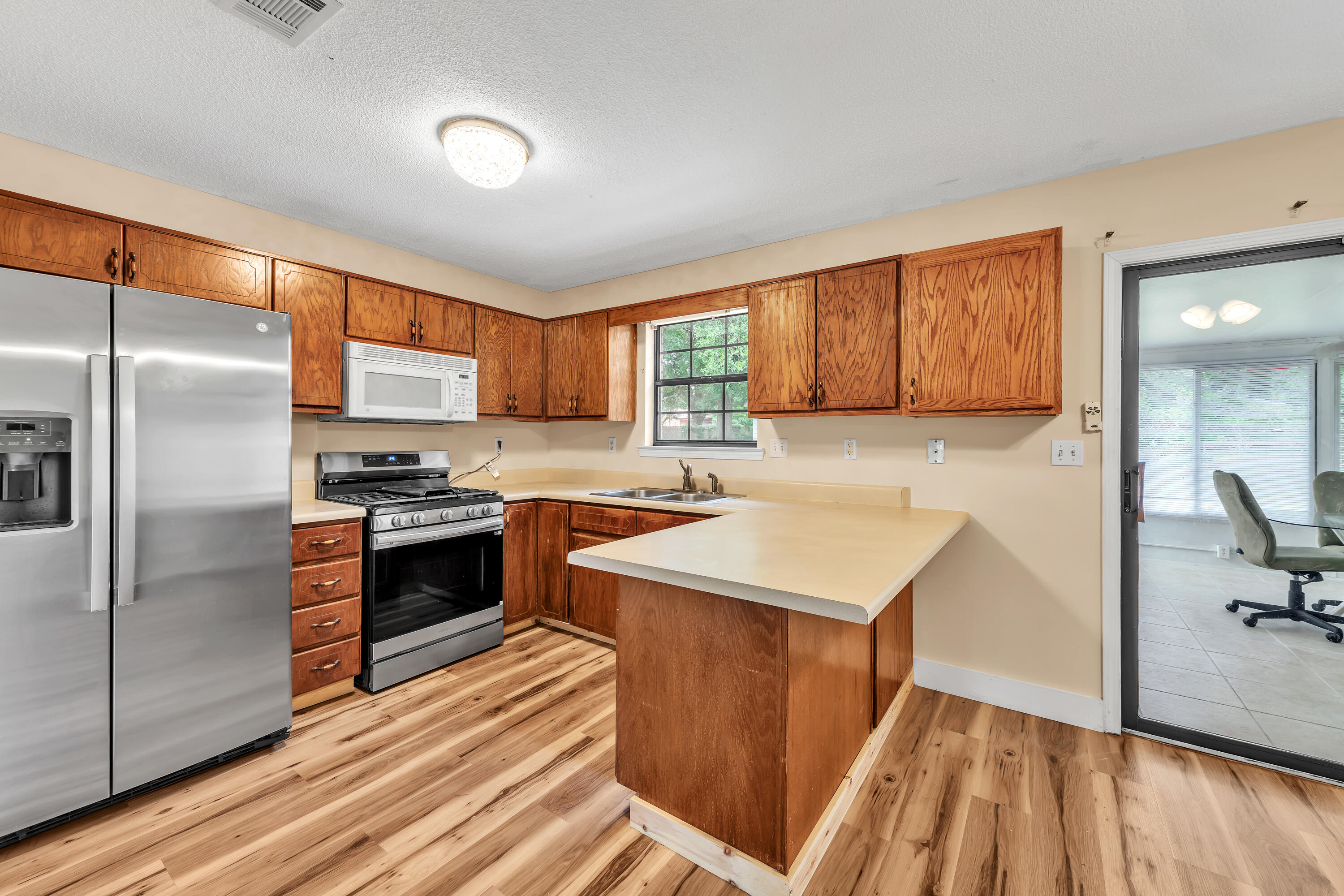 1232 Mapoles Street Crestview, FL 32536 - Photo 17 of 28 _D854608