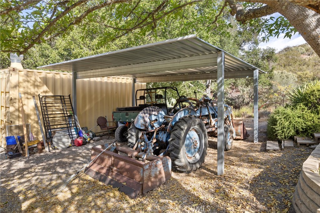 53121 Smith Road Bradley, CA 93426 - Photo 18 of 30