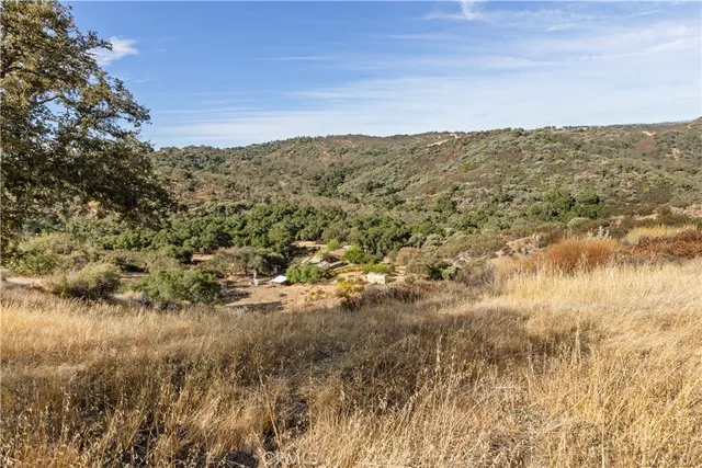 $445,000 | 53121 Smith Road, Bradley, CA 93426