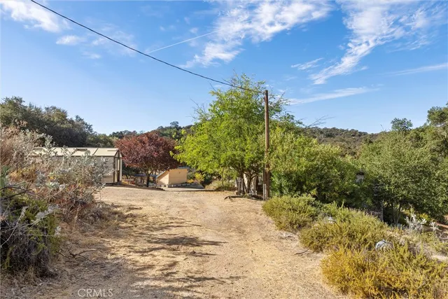 $445,000 | 53121 Smith Road, Bradley, CA 93426