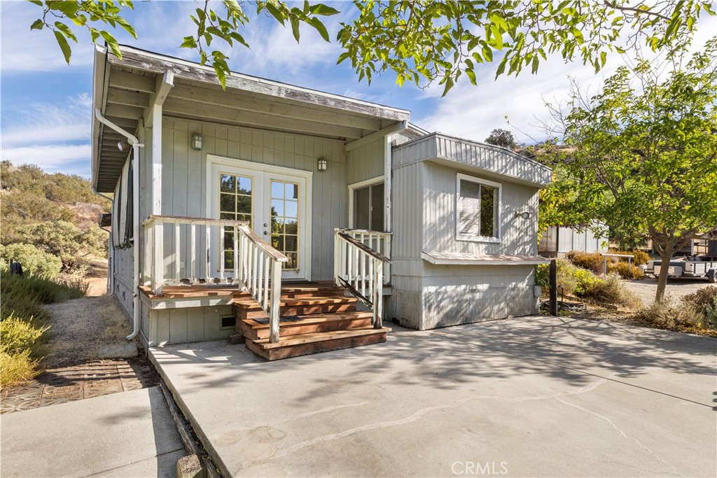 53121 Smith Road Bradley, CA 93426 - Photo 4 of 30