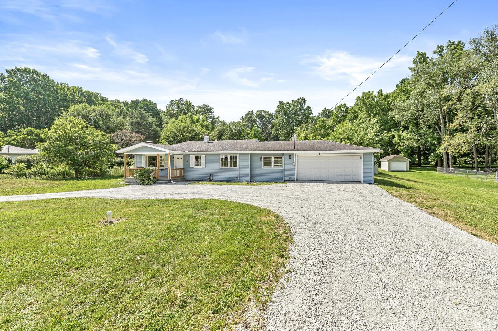 21466 Ireland Road South Bend, IN 46614 - Photo 4 of 30 Gallery Image 4