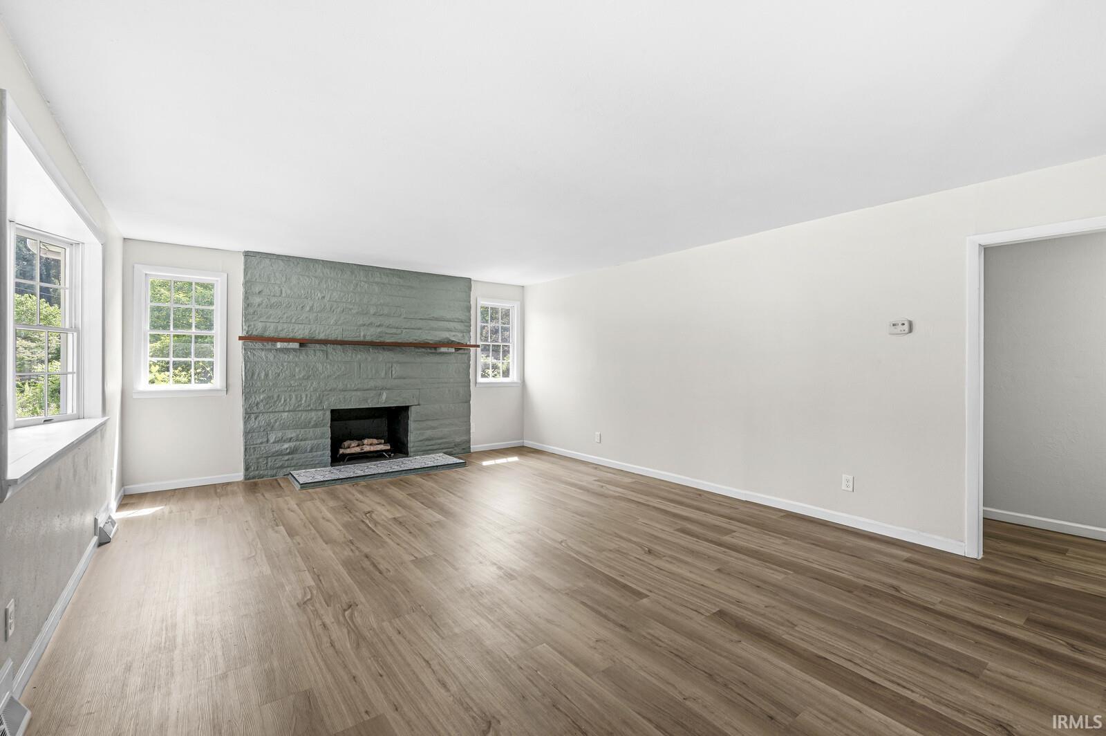 21466 Ireland Road South Bend, IN 46614 - Photo 6 of 30 Gallery Image 6