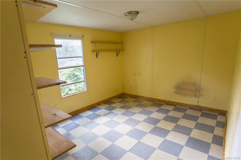 534 Deaverview Road Asheville, NC 28806 - Photo 12 of 15 Gallery Image 12