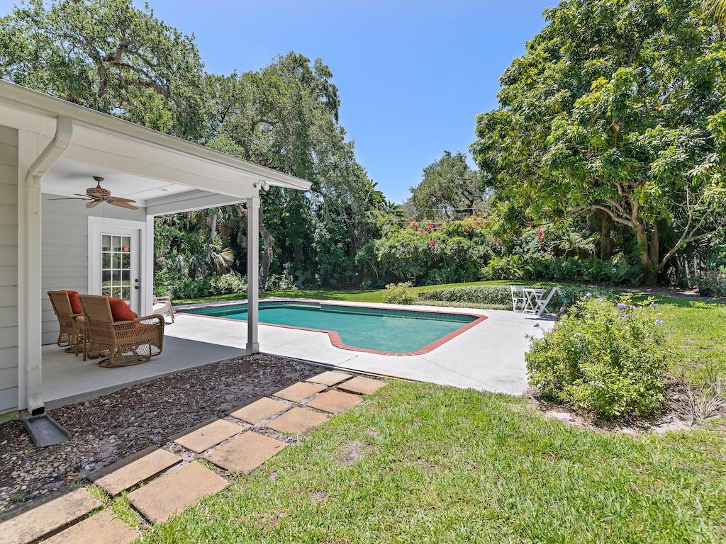 536 Greytwig Road Vero Beach, FL 32963 - Photo 27 of 36 Gallery Image 27
