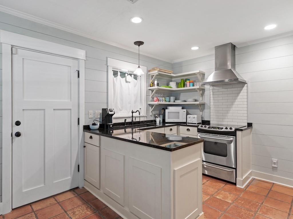 536 Greytwig Road Vero Beach, FL 32963 - Photo 4 of 36 Gallery Image 4