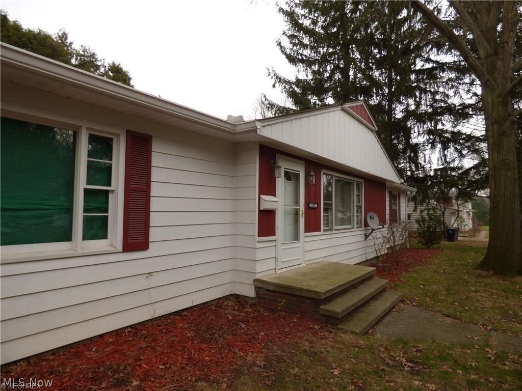 1387 Garman Road Akron, OH 44313 - Photo 6 of 14 Gallery Image 6