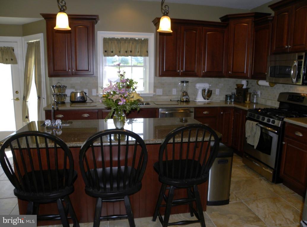 25 Brian Drive Lititz, PA 17543 - Photo 15 of 38 Gallery Image 15