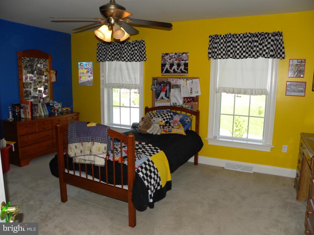 25 Brian Drive Lititz, PA 17543 - Photo 29 of 38 Gallery Image 29