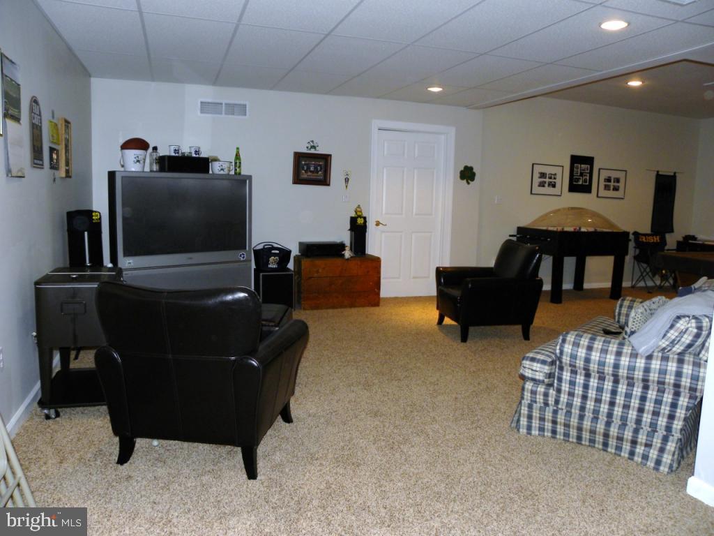 25 Brian Drive Lititz, PA 17543 - Photo 35 of 38 Gallery Image 35