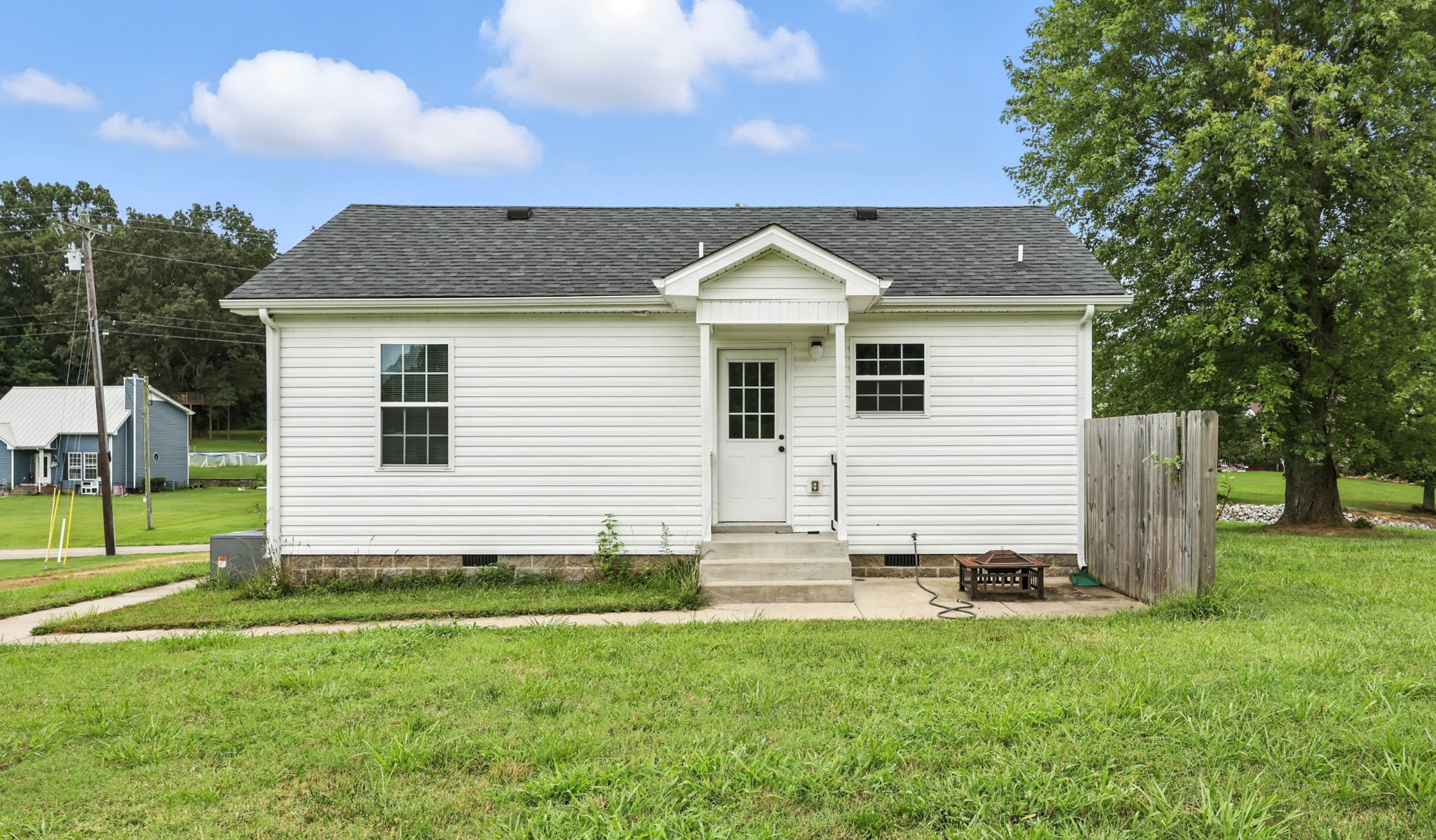 413 Martin Road Clarksville, TN 37042 - Photo 17 of 24 Gallery Image 17