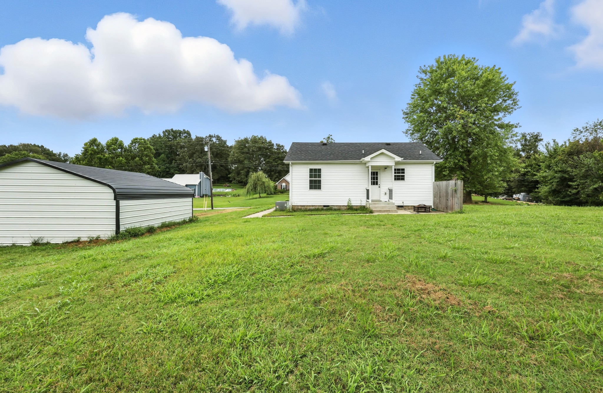 413 Martin Road Clarksville, TN 37042 - Photo 21 of 24 Gallery Image 21