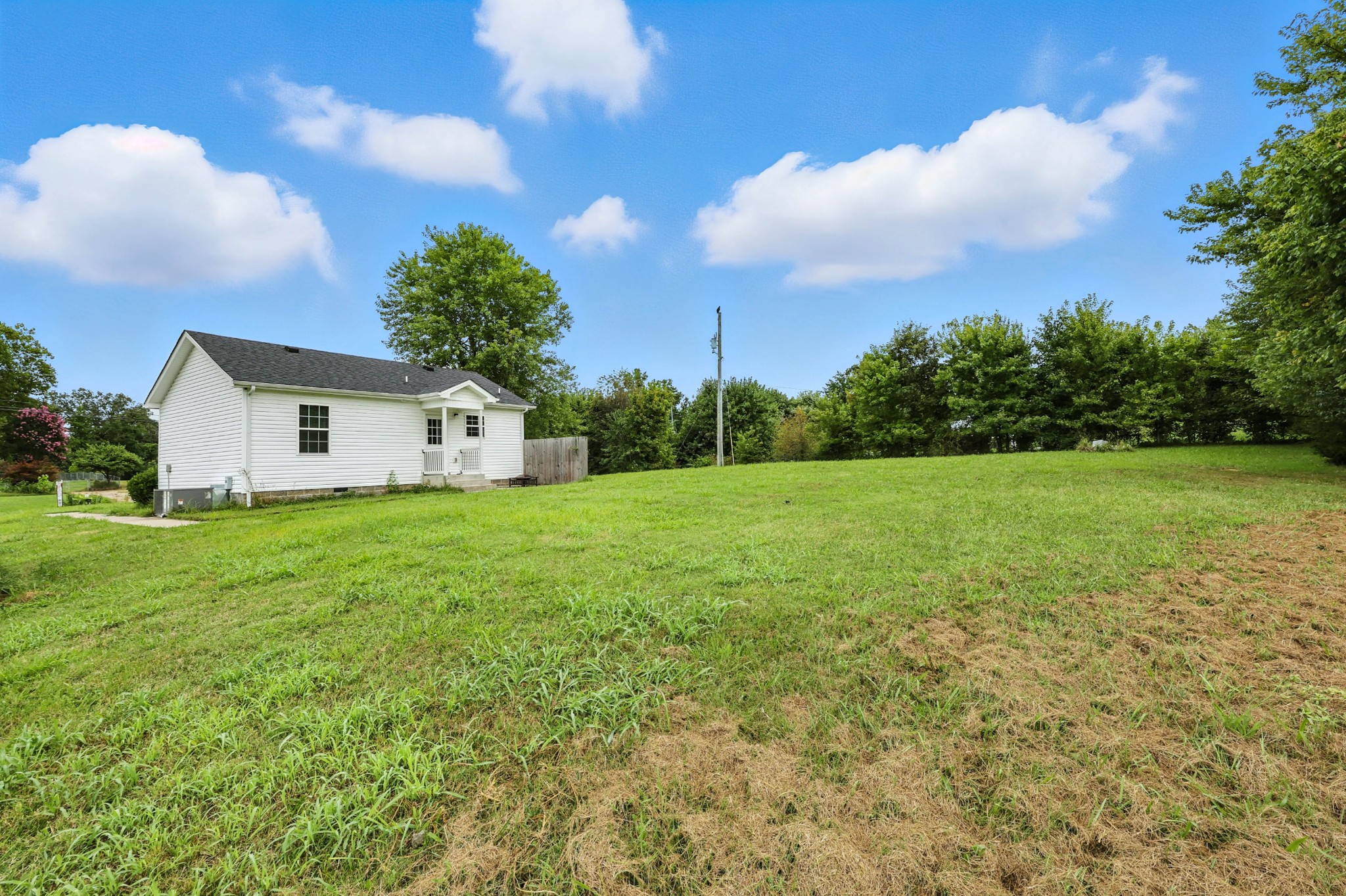 413 Martin Road Clarksville, TN 37042 - Photo 22 of 24 Gallery Image 22