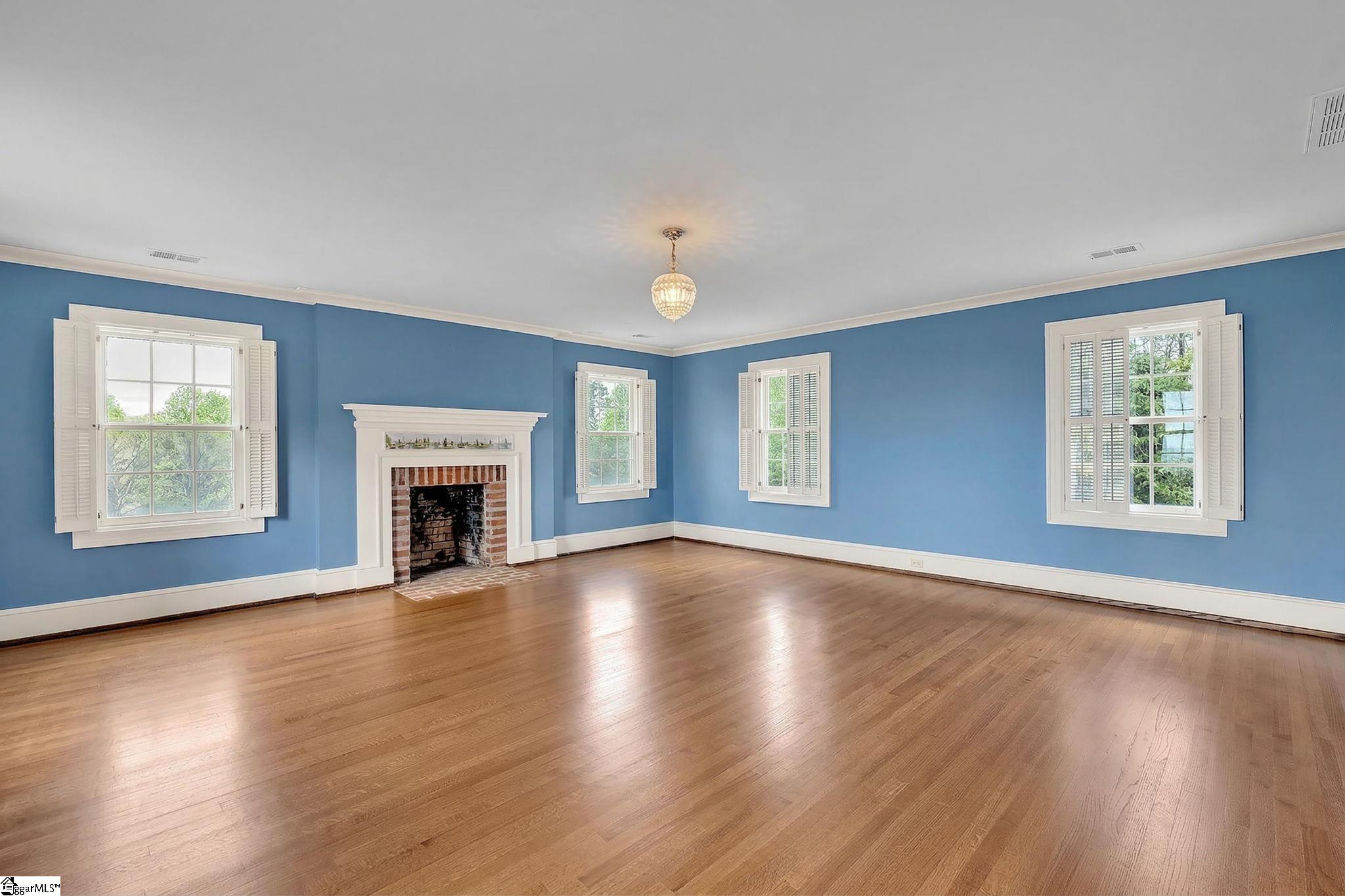 644 Altamont Road Greenville, SC 29609 - Photo 16 of 49