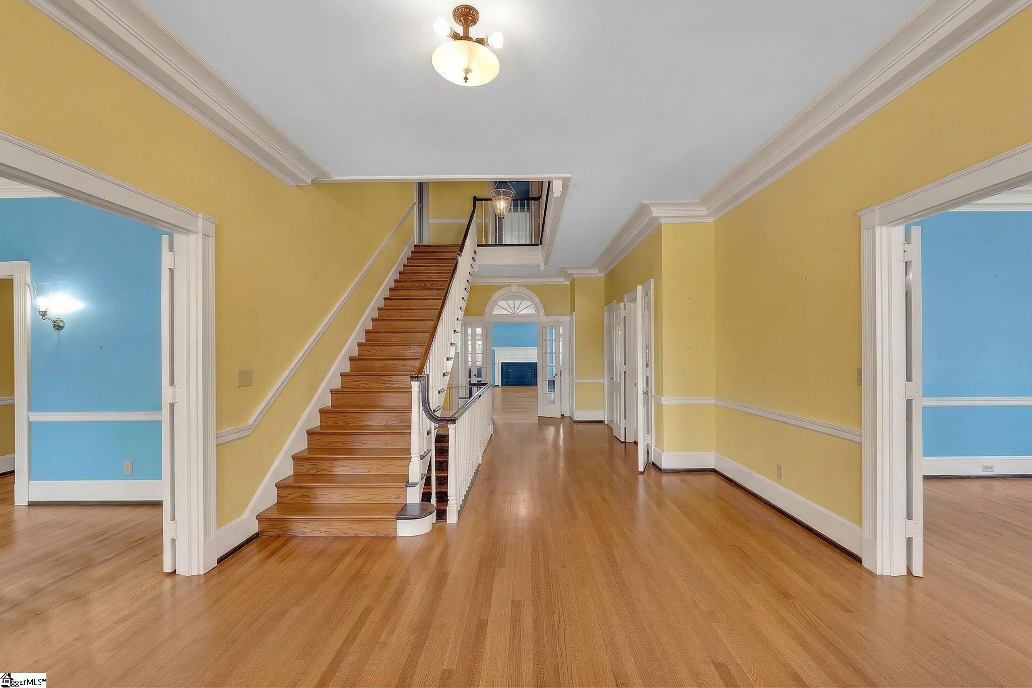 644 Altamont Road Greenville, SC 29609 - Photo 6 of 49