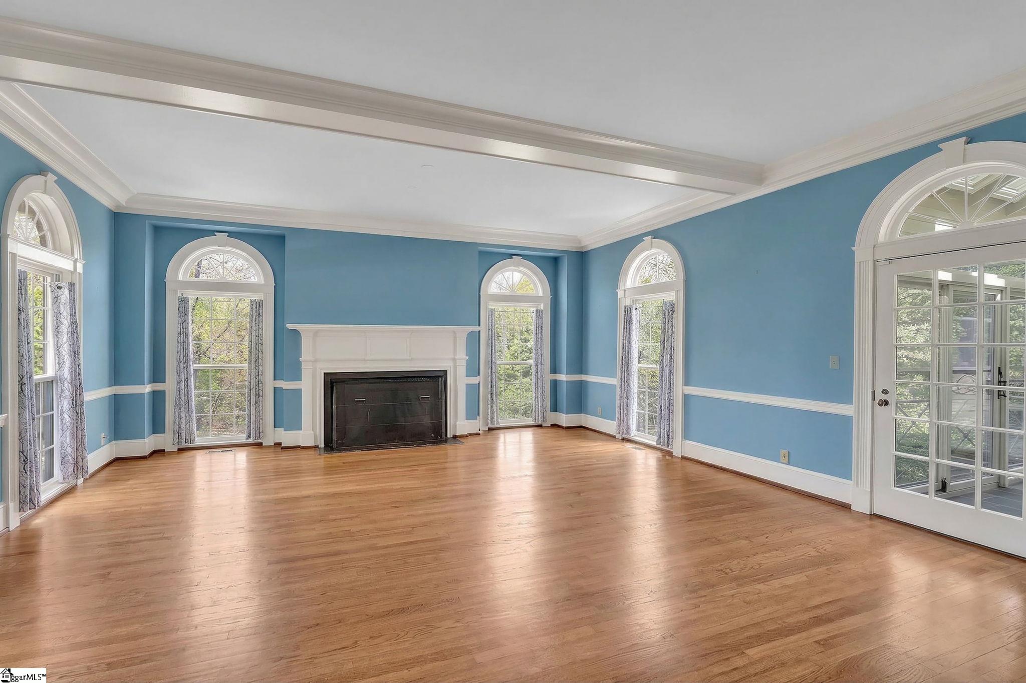 644 Altamont Road Greenville, SC 29609 - Photo 7 of 49