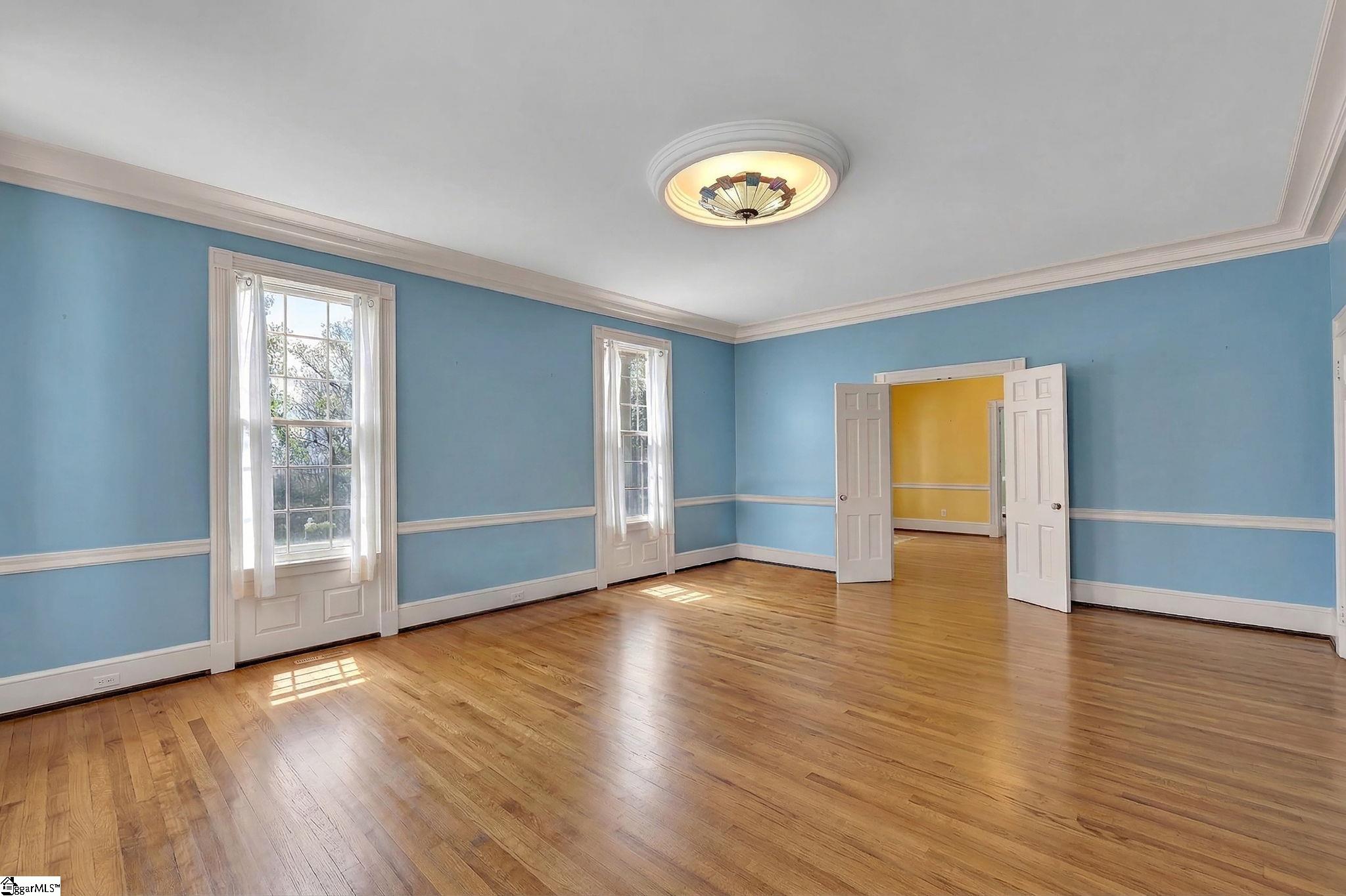 644 Altamont Road Greenville, SC 29609 - Photo 8 of 49