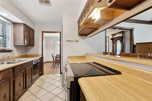 $299,000 | 192 Lakewood Drive, Luling, LA 70070