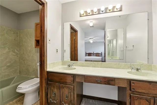 $299,000 | 192 Lakewood Drive, Luling, LA 70070