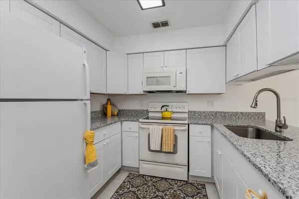 $179,900 | 2134 Northeast 45th Avenue, Ocala, FL 34470