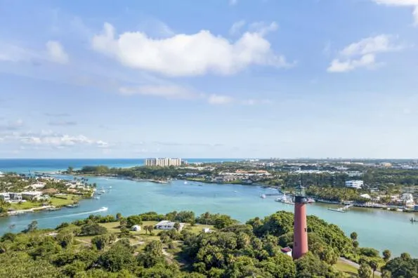 $4,750 | 3770 County Line Road, Unit C5, Tequesta, FL 33469