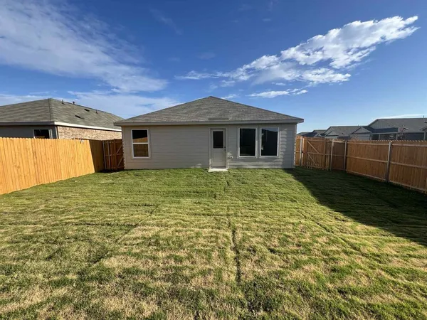 $1,997 | 1201 Falcon Hts Drive, Forney, TX 75126