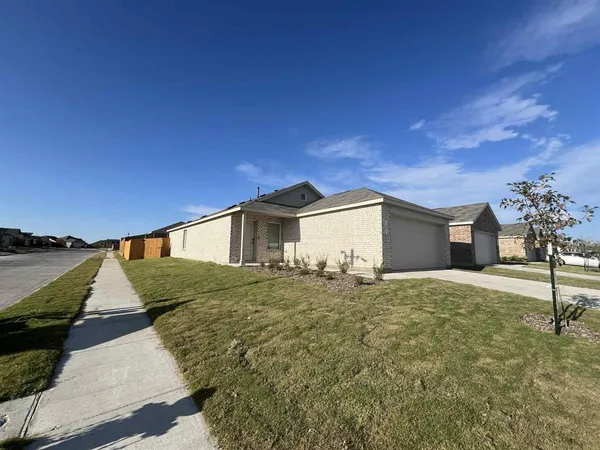 $1,997 | 1201 Falcon Hts Drive, Forney, TX 75126