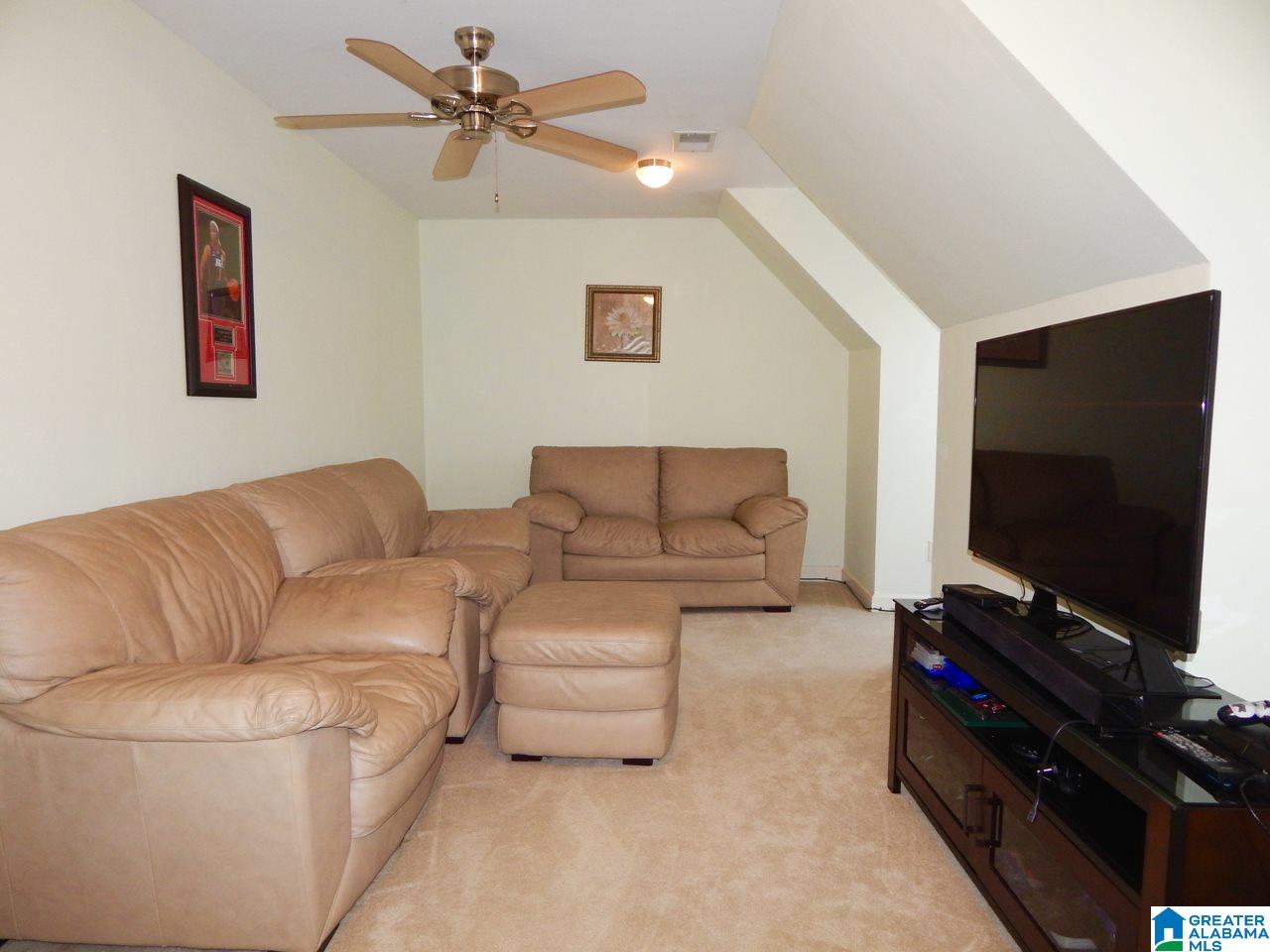 2809 Red Leaf Circle Bessemer, AL 35023 - Photo 18 of 22