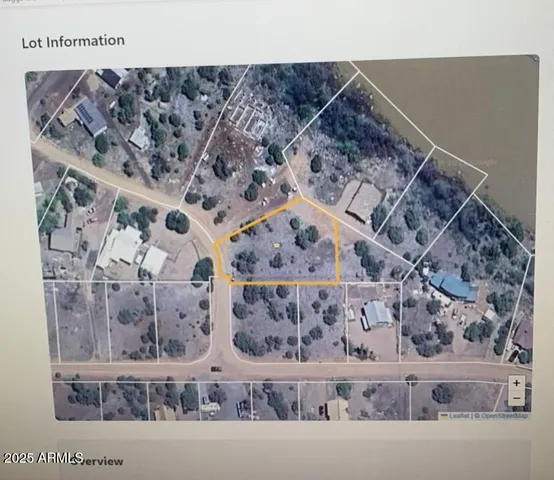 a view of a living room