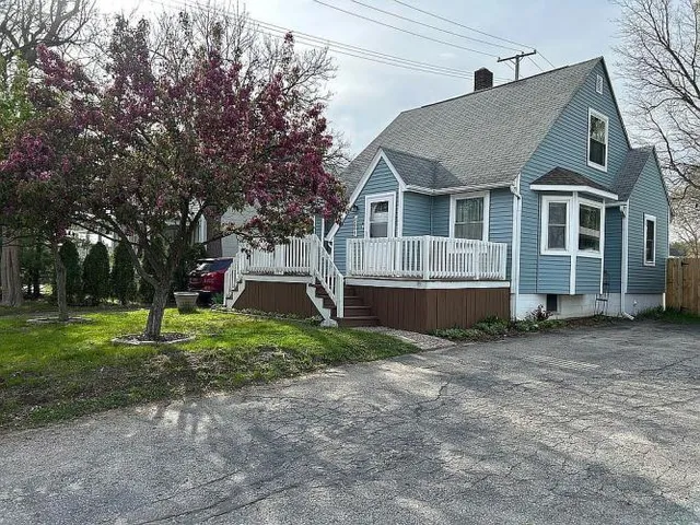 $250,000 | 4551 Waterford Road, Clarkston, MI 48346