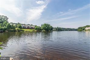11031 Villaridge Court Reston, VA 20191 - Photo 38 of 38 Close by Lake Audubon