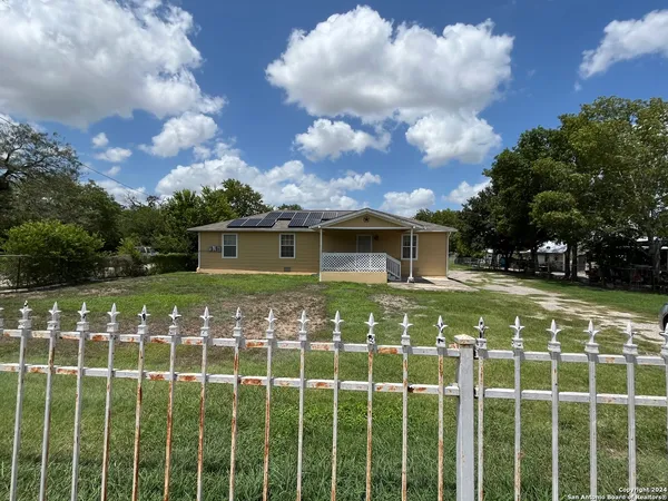 $1,500 | 1243 Gillette Boulevard, San Antonio, TX 78224
