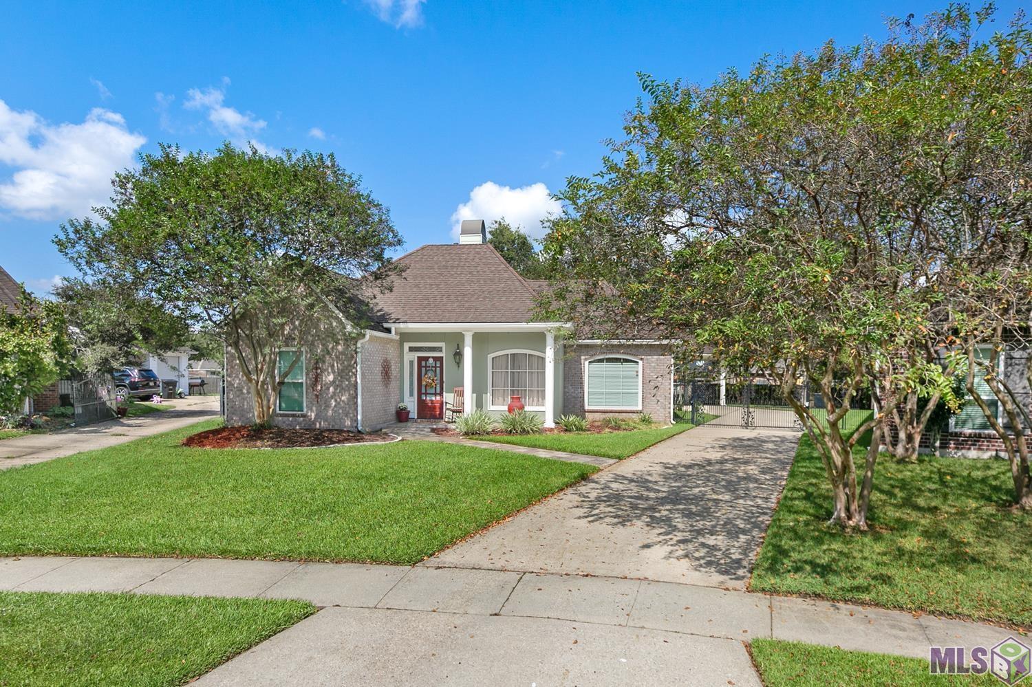 15619 Woodwind Avenue Baton Rouge, LA 70816 - Photo 2 of 7 15619 Woodwind Ave