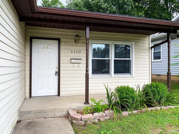 $1,750 | 1410 South Palmer Avenue, Bloomington, IN 47401