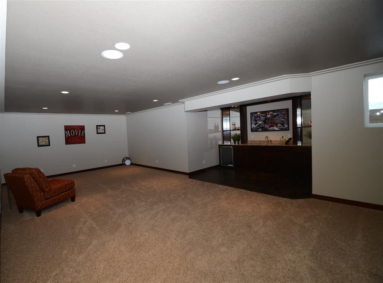 2923 Diamondhead Road Hiawatha, IA 52233 - Photo 15 of 24 Gallery Image 15