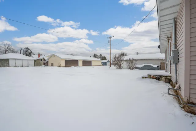 $129,900 | 406 3rd Street Southeast, Deer River, MN 56636