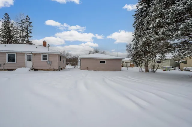 $129,900 | 406 3rd Street Southeast, Deer River, MN 56636