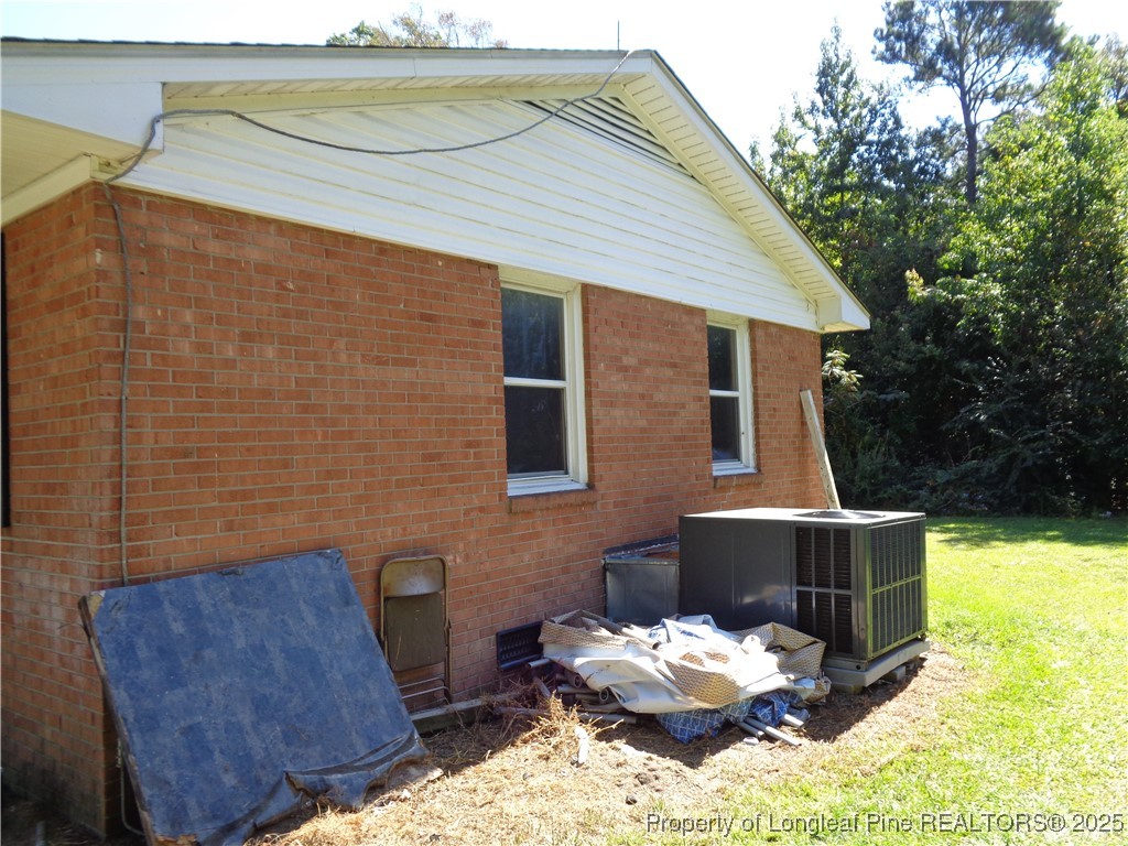 1047 Pleasant Hope Road Lumberton, NC 28358 - Photo 2 of 4 Side