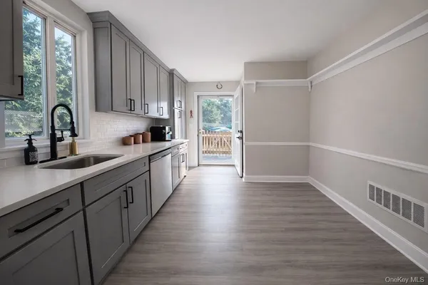 $5,100 | 474 North Bedford Road, Bedford Hills, NY 10507