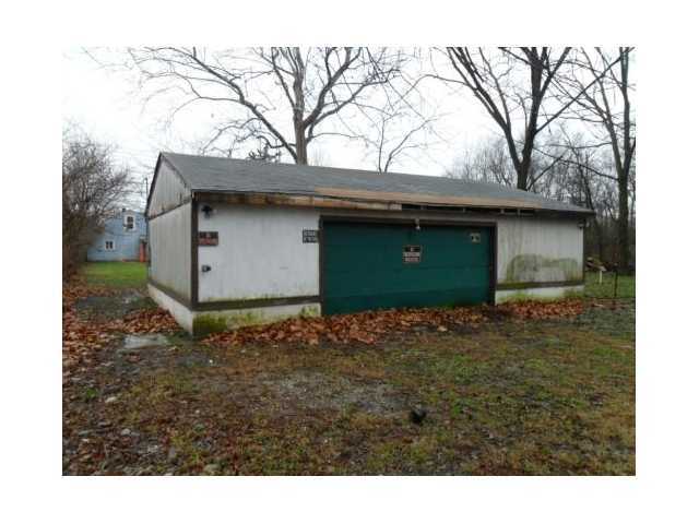 1486 Frank Road Columbus, OH 43223 - Photo 3 of 10 Gallery Image 3