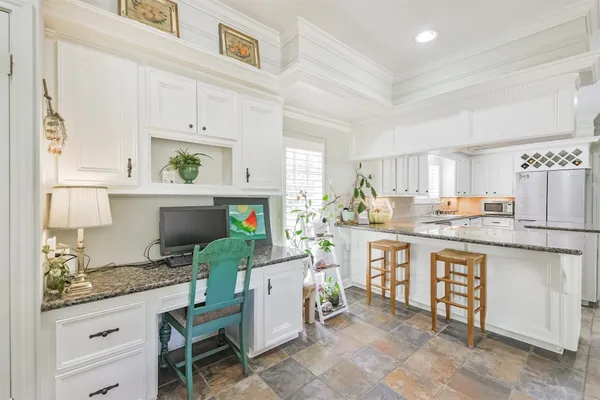 $539,900 | 2806 Eagle Creek Drive, Houston, TX 77345