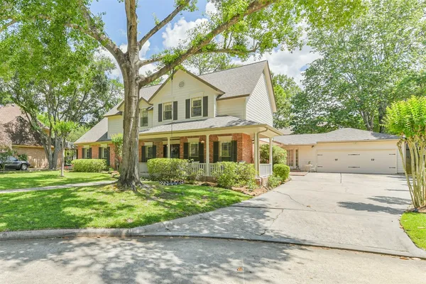 $539,900 | 2806 Eagle Creek Drive, Houston, TX 77345